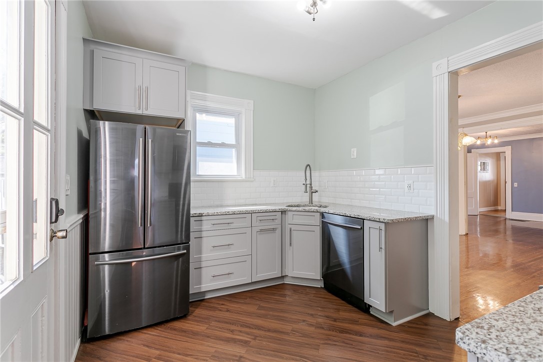 497 Averill Avenue Rochester, NY 14607 - Photo 16 of 28 Updated Kitchen