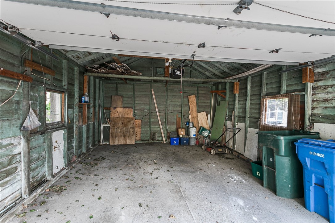 497 Averill Avenue Rochester, NY 14607 - Photo 4 of 28