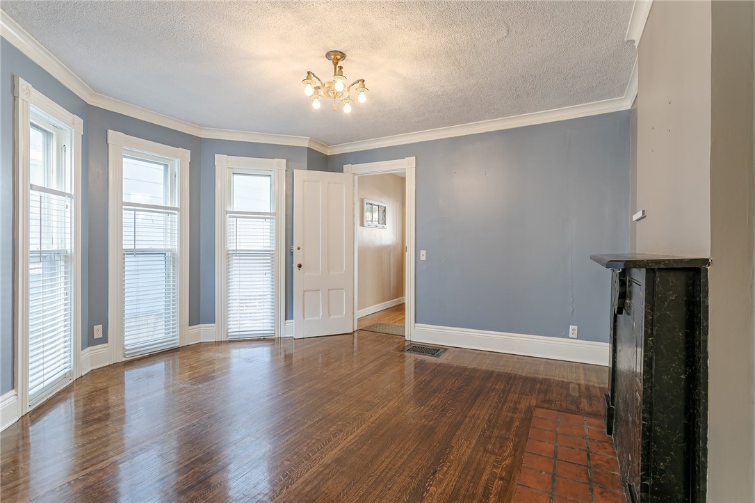 497 Averill Avenue Rochester, NY 14607 - Photo 7 of 28