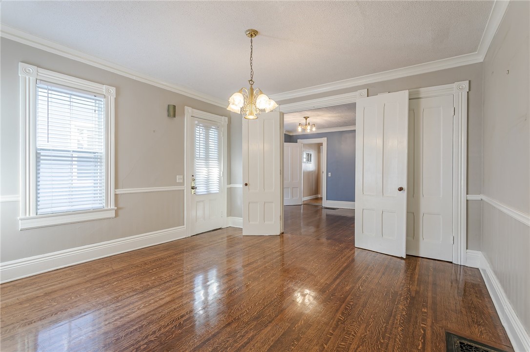 497 Averill Avenue Rochester, NY 14607 - Photo 10 of 28