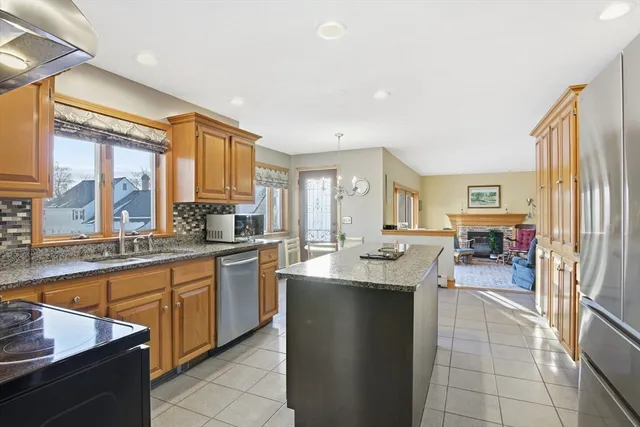 a kitchen with granite countertop lots of counter top space
