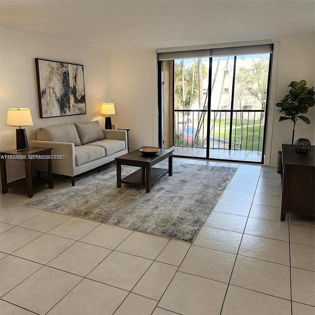 8075 Southwest 107th Avenue, Unit 215 Miami, FL 33173 - Photo 1 of 14