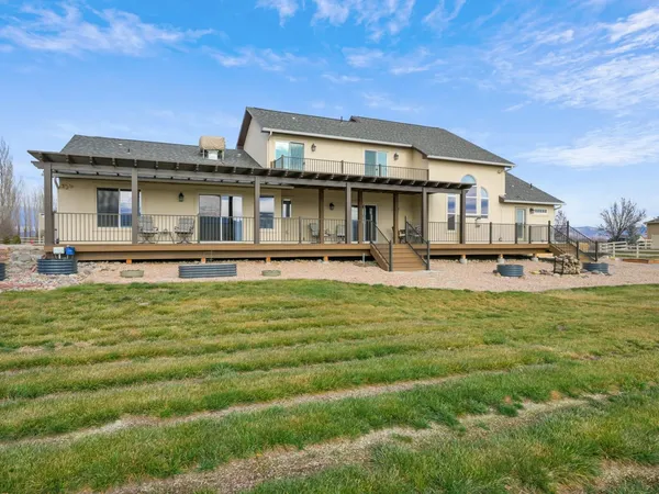 $980,000 | 1311 L L 7/10 Road, Loma, CO 81524