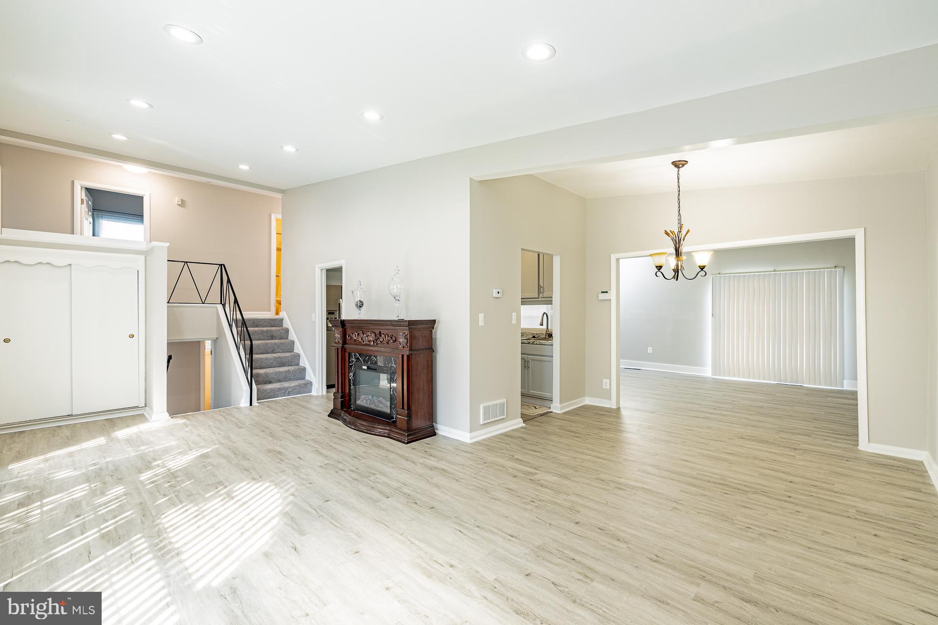 3502 Milford Mill Road Baltimore, MD 21244 - Photo 8 of 44