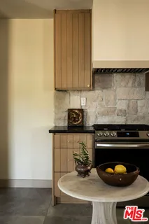 $3,295,000 | 1825 Redesdale Avenue, Los Angeles, CA 90026