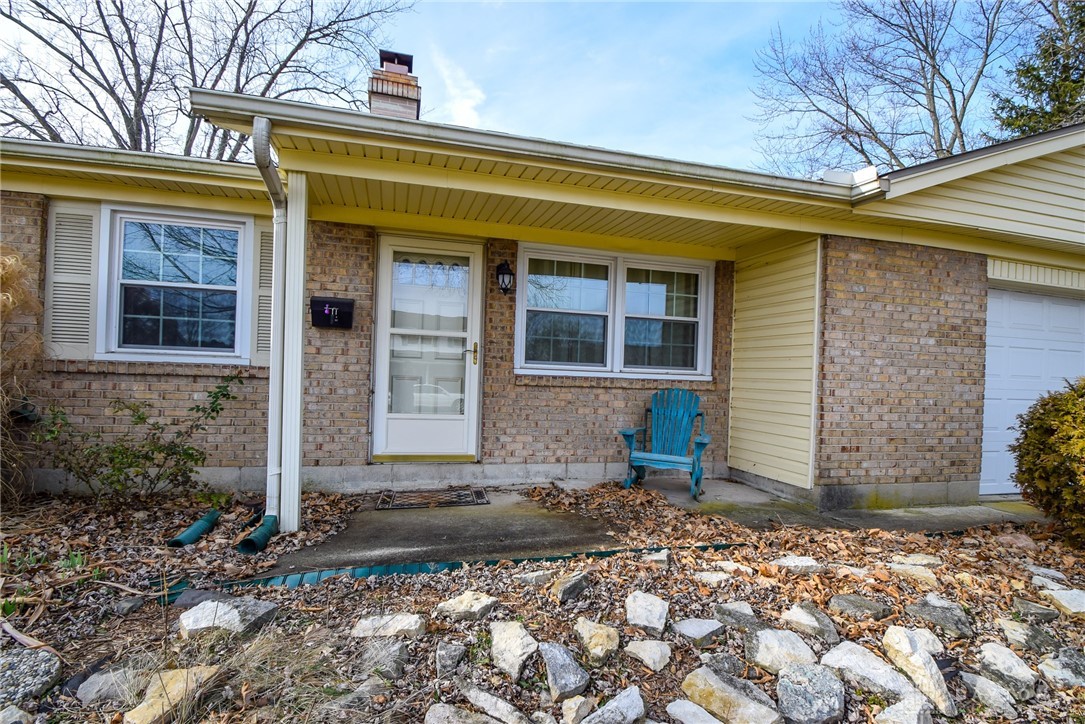 706 Gateshead Road Troy, OH 45373 - Photo 2 of 24 Gallery Image 2