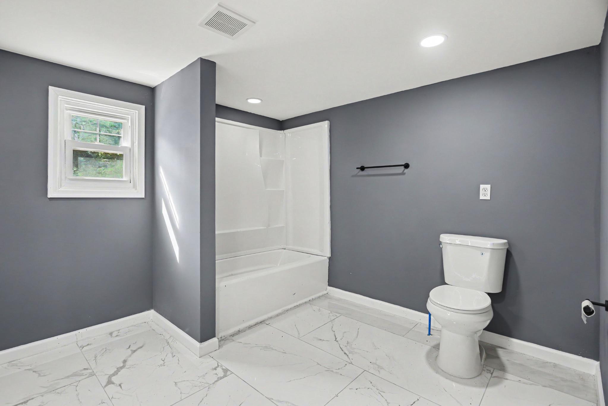 1041 Rohlers Church Road Dover, PA 17315 - Photo 13 of 33 full bathroom