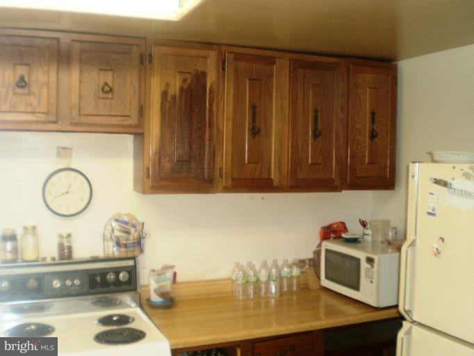 3707 Trent Road Randallstown, MD 21133 - Photo 12 of 17 Kitchen