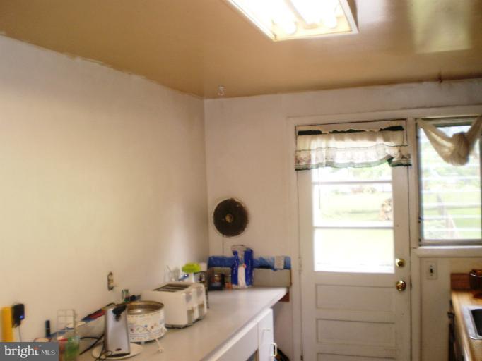 3707 Trent Road Randallstown, MD 21133 - Photo 6 of 17 Kitchen