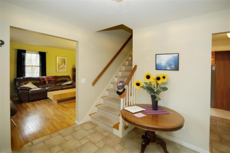 921 Whites Road Kalamazoo, MI 49008 - Photo 11 of 24 Additional Photo