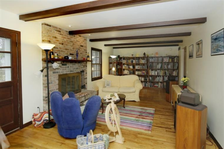 921 Whites Road Kalamazoo, MI 49008 - Photo 4 of 24 Additional Photo