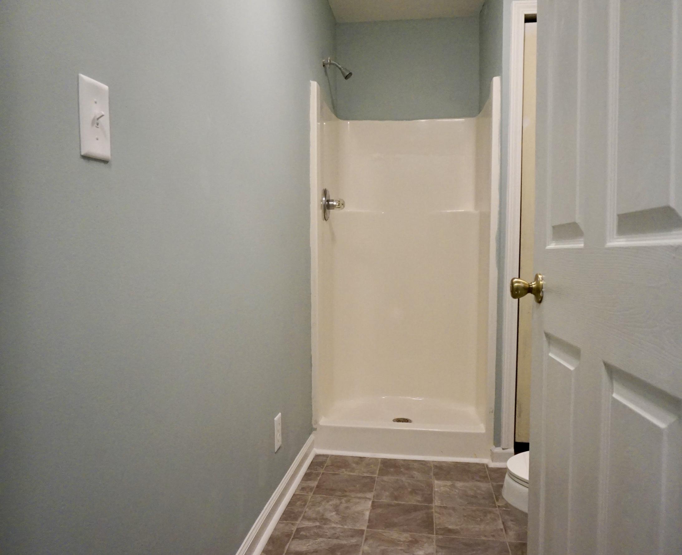184 Target Road Holly Hill, SC 29059 - Photo 20 of 22 Full Bath