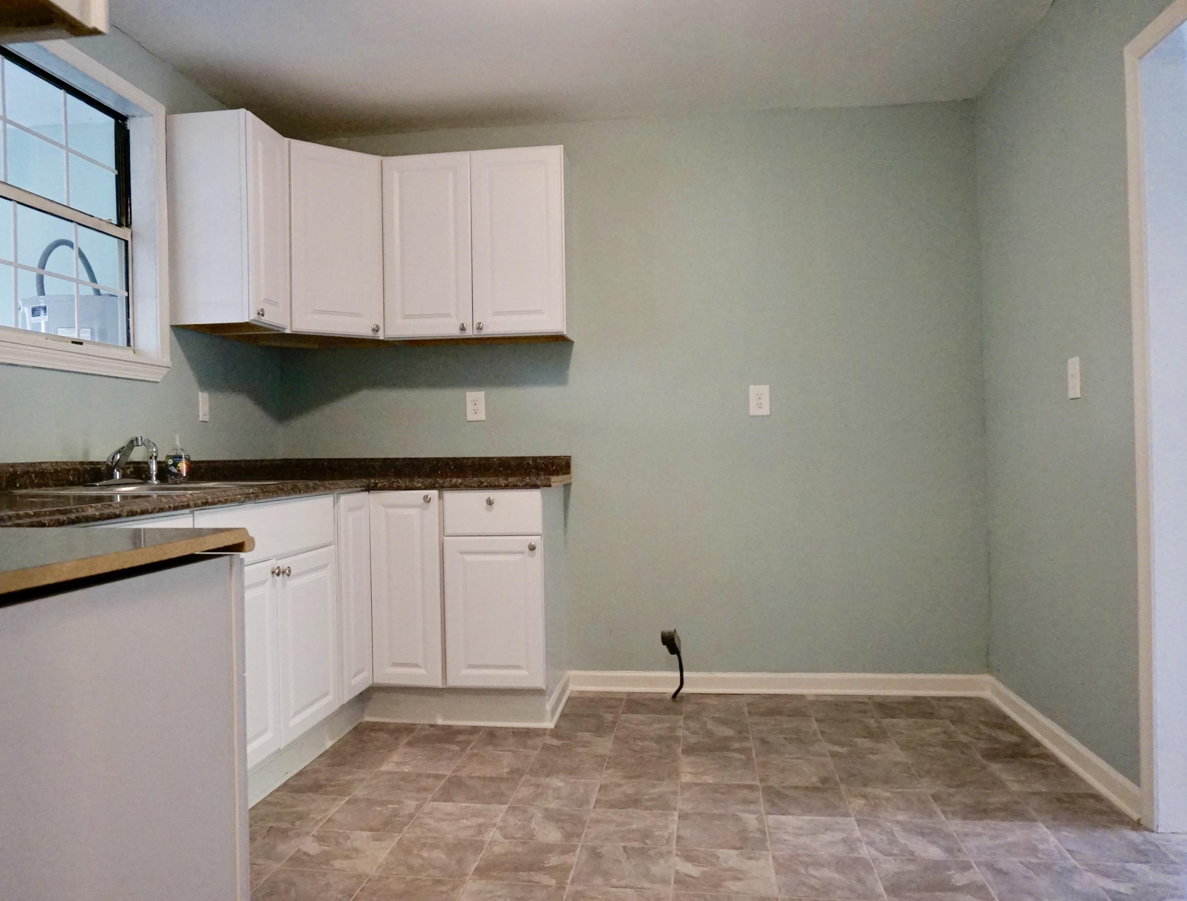 184 Target Road Holly Hill, SC 29059 - Photo 10 of 22 Brand New Kitchen