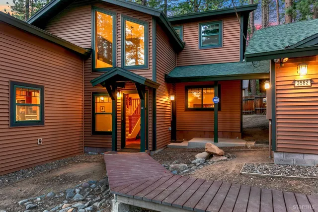 $1,399,000 | 3582 Mackedie Way, South Lake Tahoe, CA 96150