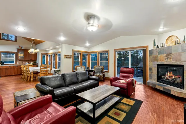 $1,399,000 | 3582 Mackedie Way, South Lake Tahoe, CA 96150