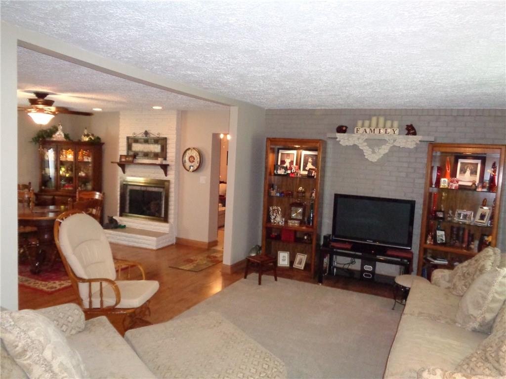 3421 West Runaround Road Monrovia, IN 46157 - Photo 6 of 47 Gallery Image 6