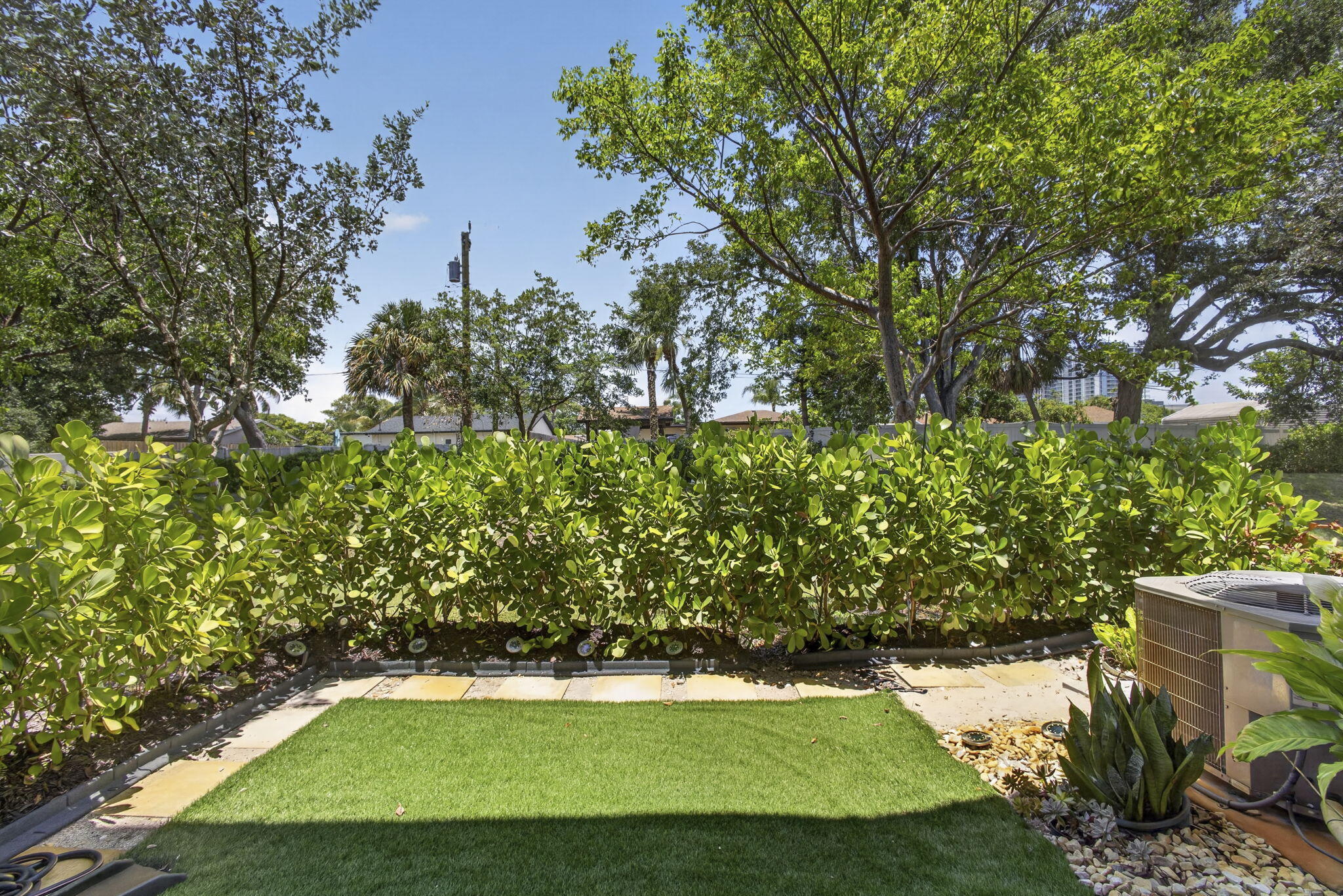 160 Bandol Street Riviera Beach, FL 33404 - Photo 45 of 63 44-web-or-mls-BS1A2100