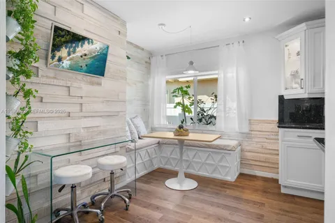 $2,895,000 | 7770 Hawthorne Avenue, Miami Beach, FL 33141