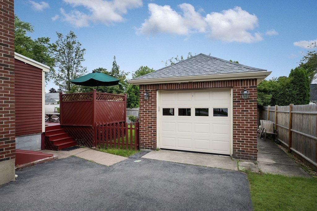 11 Leggs Hill Road Marblehead, MA 01945 - Photo 33 of 37 Gallery Image 33