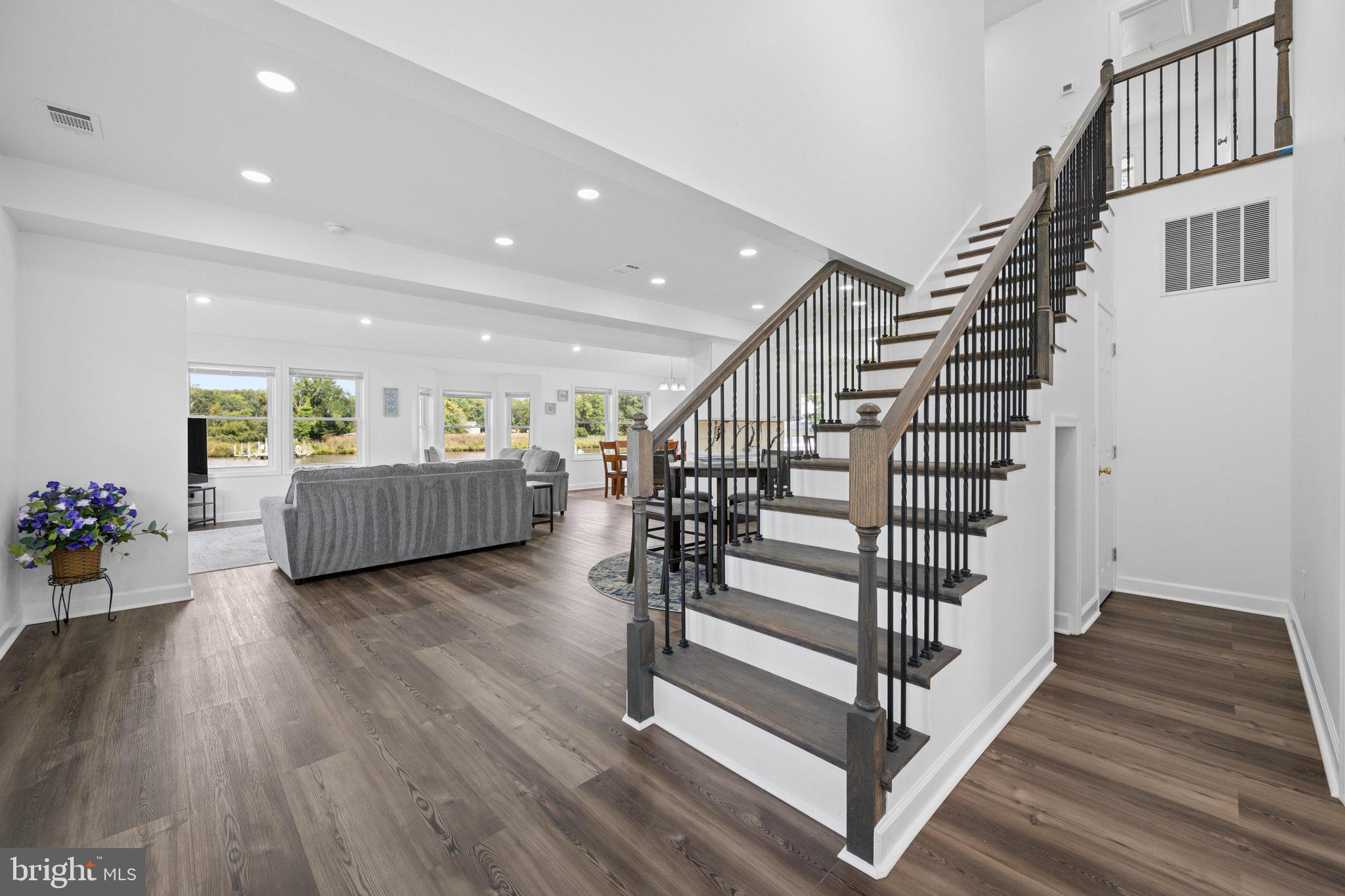 456 Deale Road Deale, MD 20751 - Photo 52 of 119 Staircase