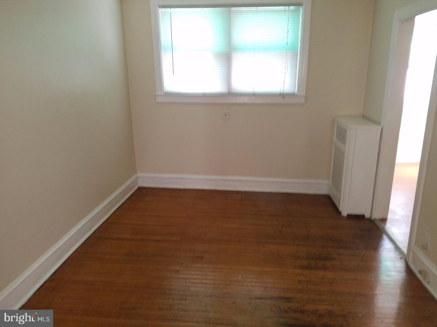 540 Hampden Road Upper Darby, PA 19082 - Photo 3 of 8 Dining Room