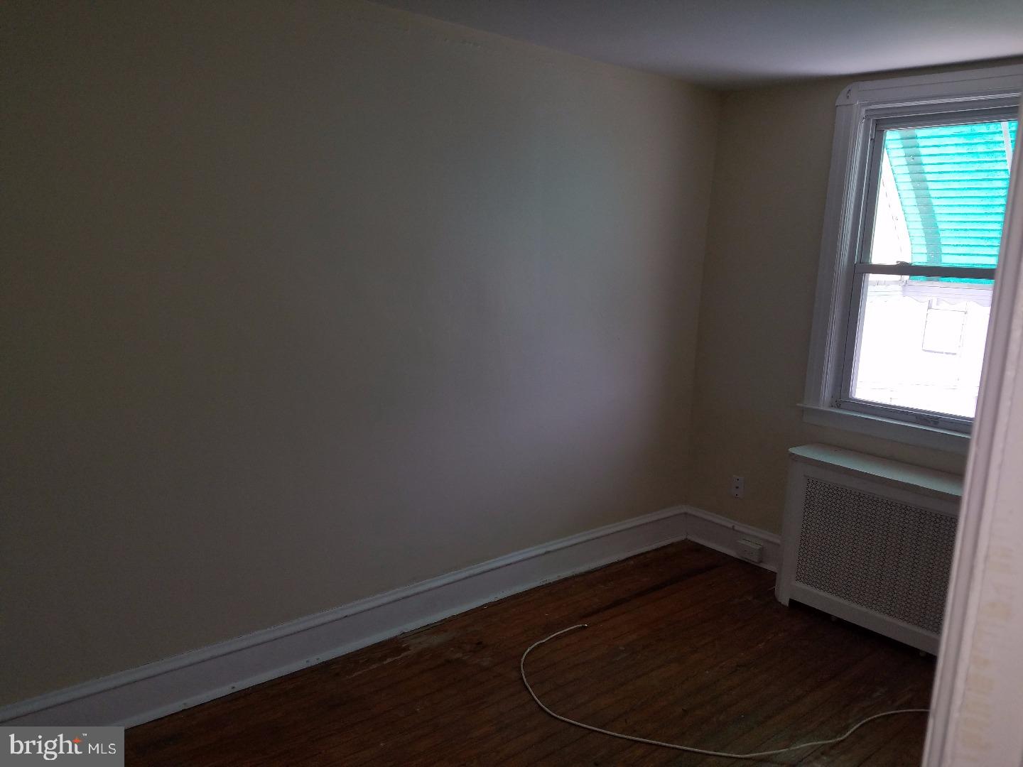 540 Hampden Road Upper Darby, PA 19082 - Photo 6 of 8 Bedroom