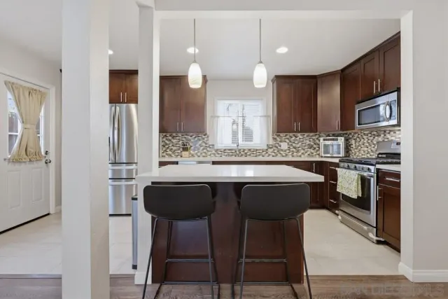 $949,000 | 14127 Tobiasson Road, Poway, CA 92064