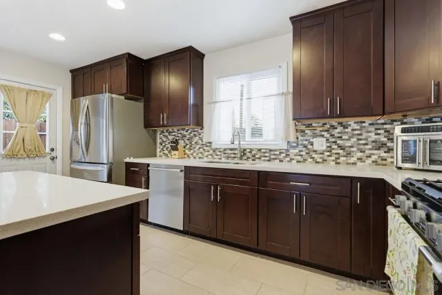 $949,000 | 14127 Tobiasson Road, Poway, CA 92064