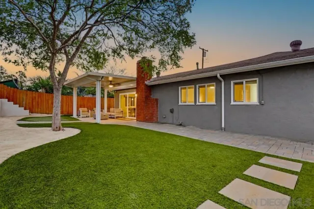 $949,000 | 14127 Tobiasson Road, Poway, CA 92064