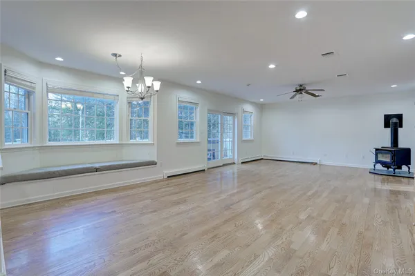 $999,000 | 21 Mile Road, Suffern, NY 10901