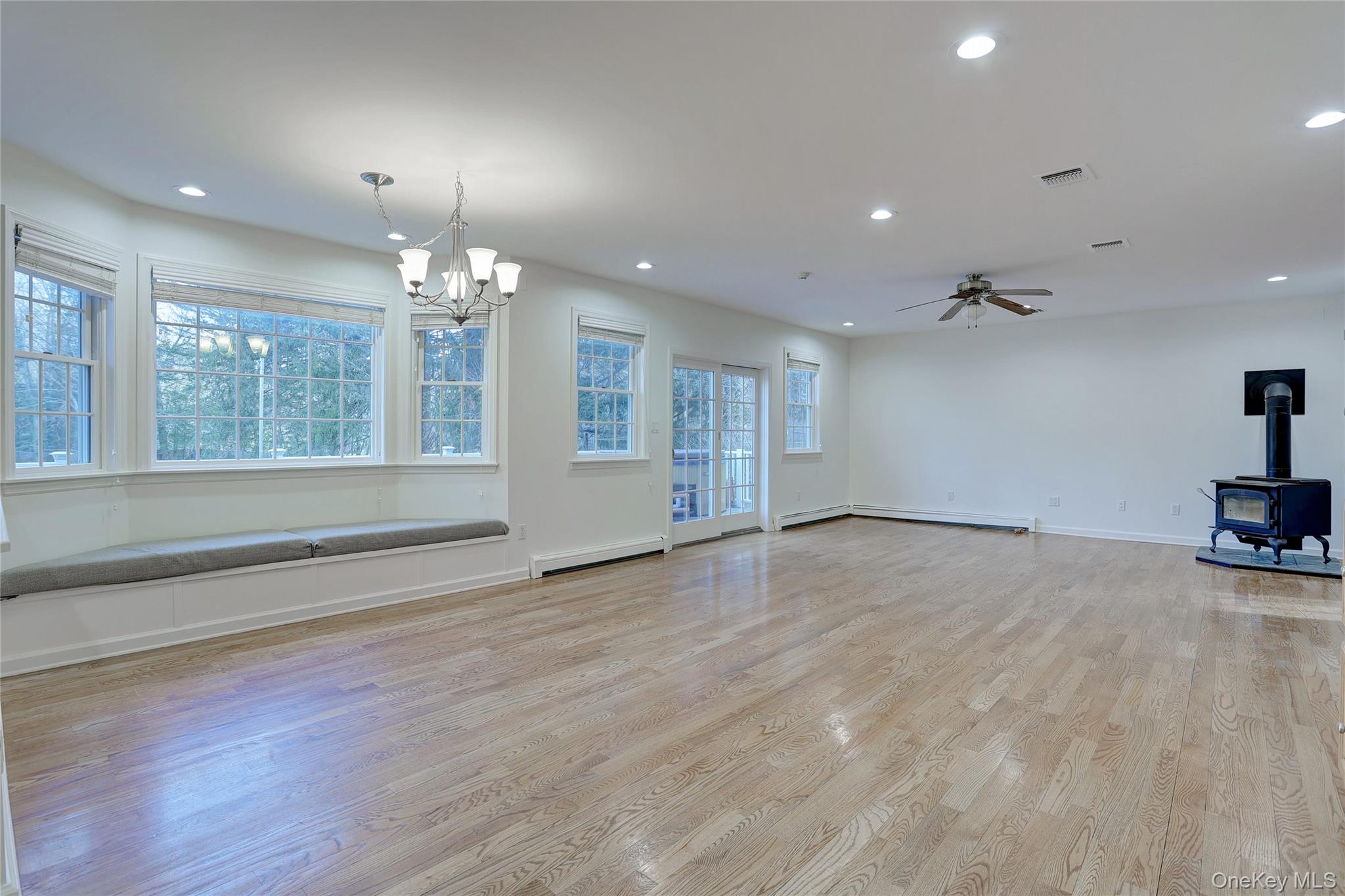 21 Mile Road Suffern, NY 10901 - Photo 3 of 40