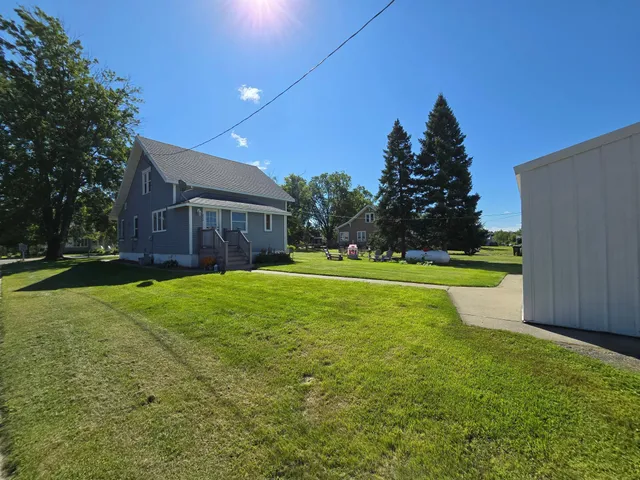$154,900 | 400 Fairview Street, Barrett, MN 56311