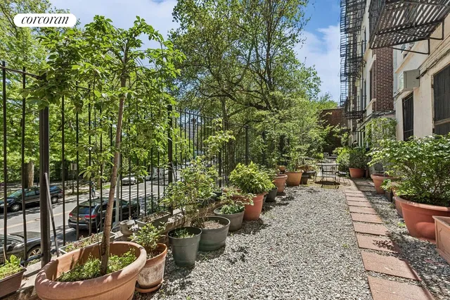 $525,000 | 930 St Nicholas Avenue, Unit 53 | Washington Heights