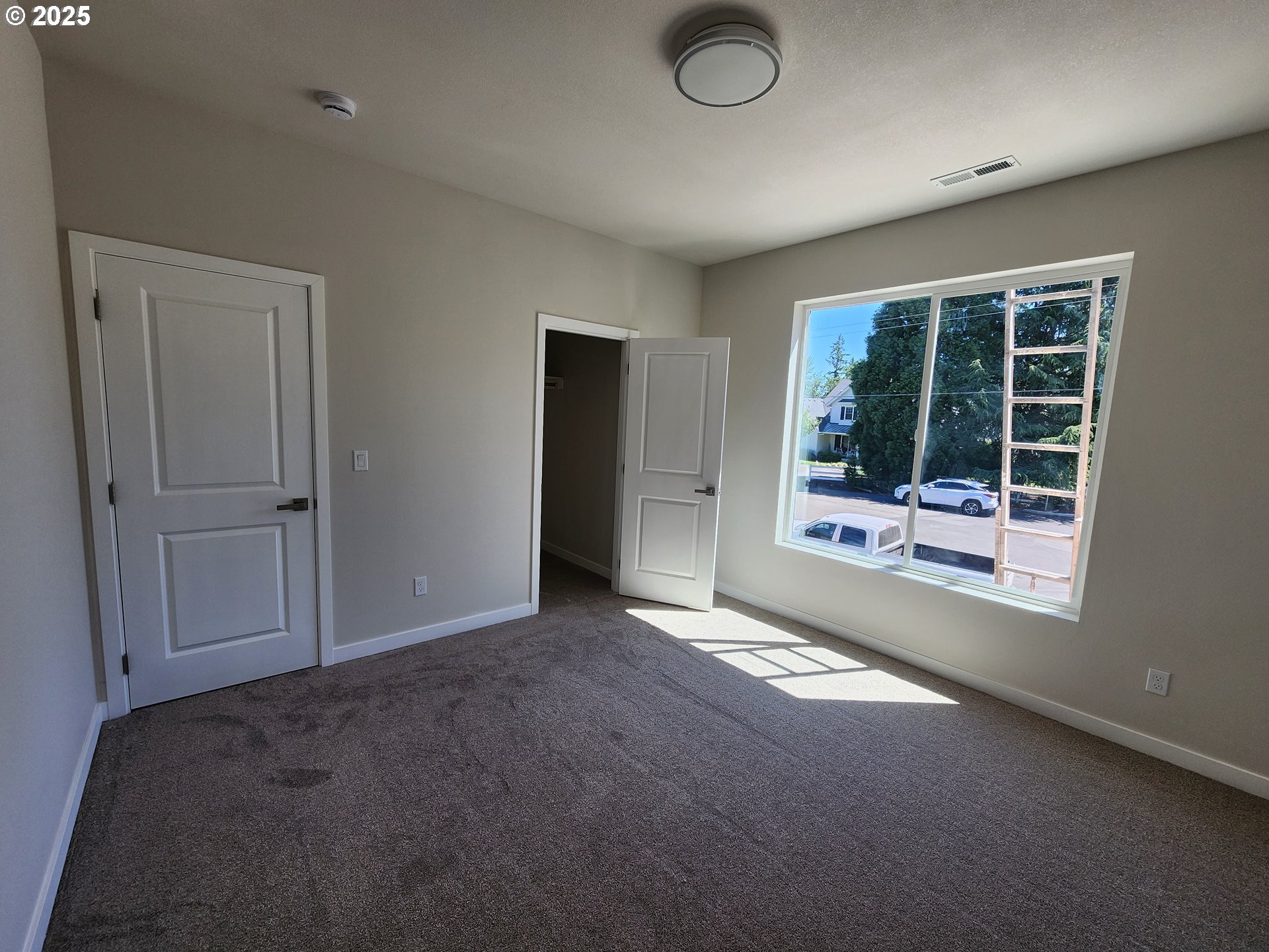 28683 Southwest Canyon Creek Road Wilsonville, OR 97070 - Photo 9 of 29