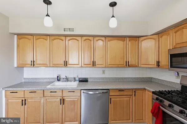 $375,000 | 5 McKinley Avenue, Norwood, PA 19074