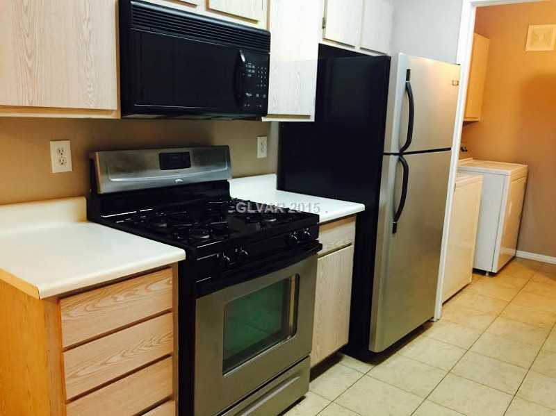 7885 West Flamingo Road, Unit 1024 Las Vegas, NV 89147 - Photo 4 of 30 Kitchen.
