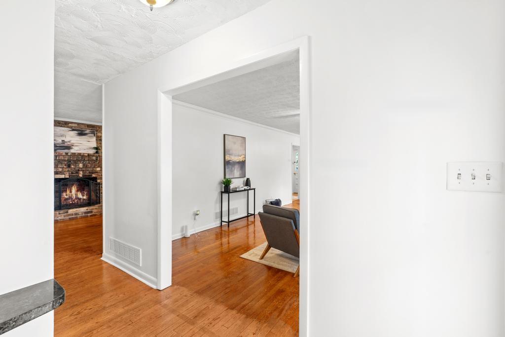 2335 Tilson Circle Decatur, GA 30032 - Photo 4 of 56