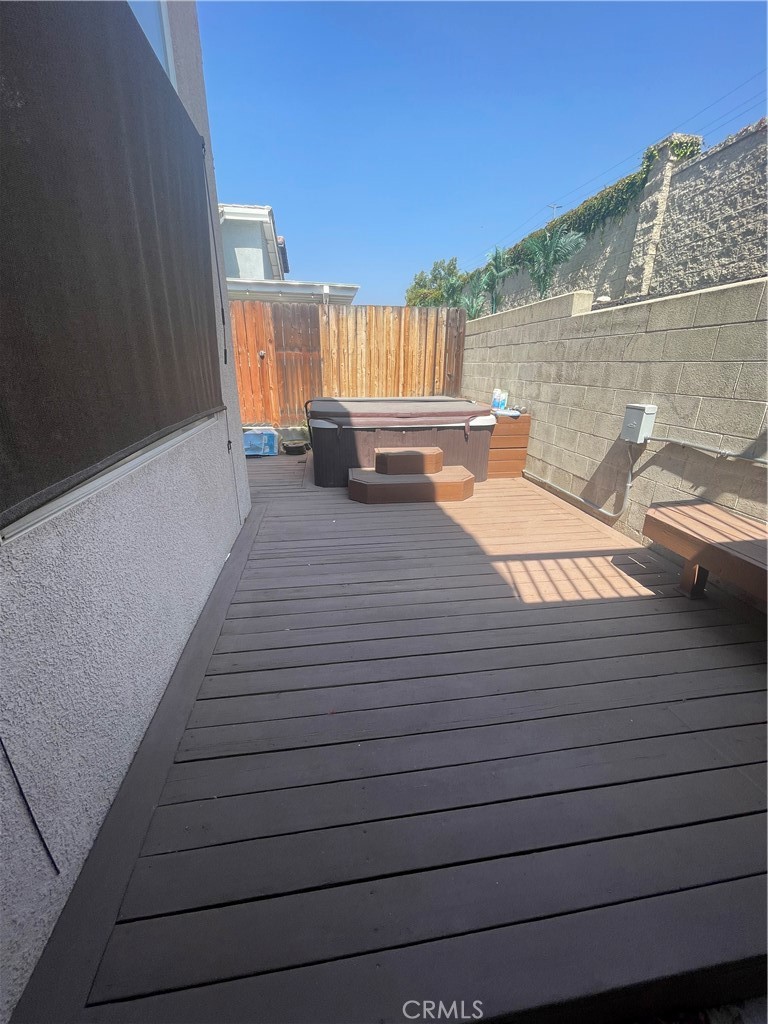 10245 Shale Lane Mentone, CA 92359 - Photo 14 of 18 Patio