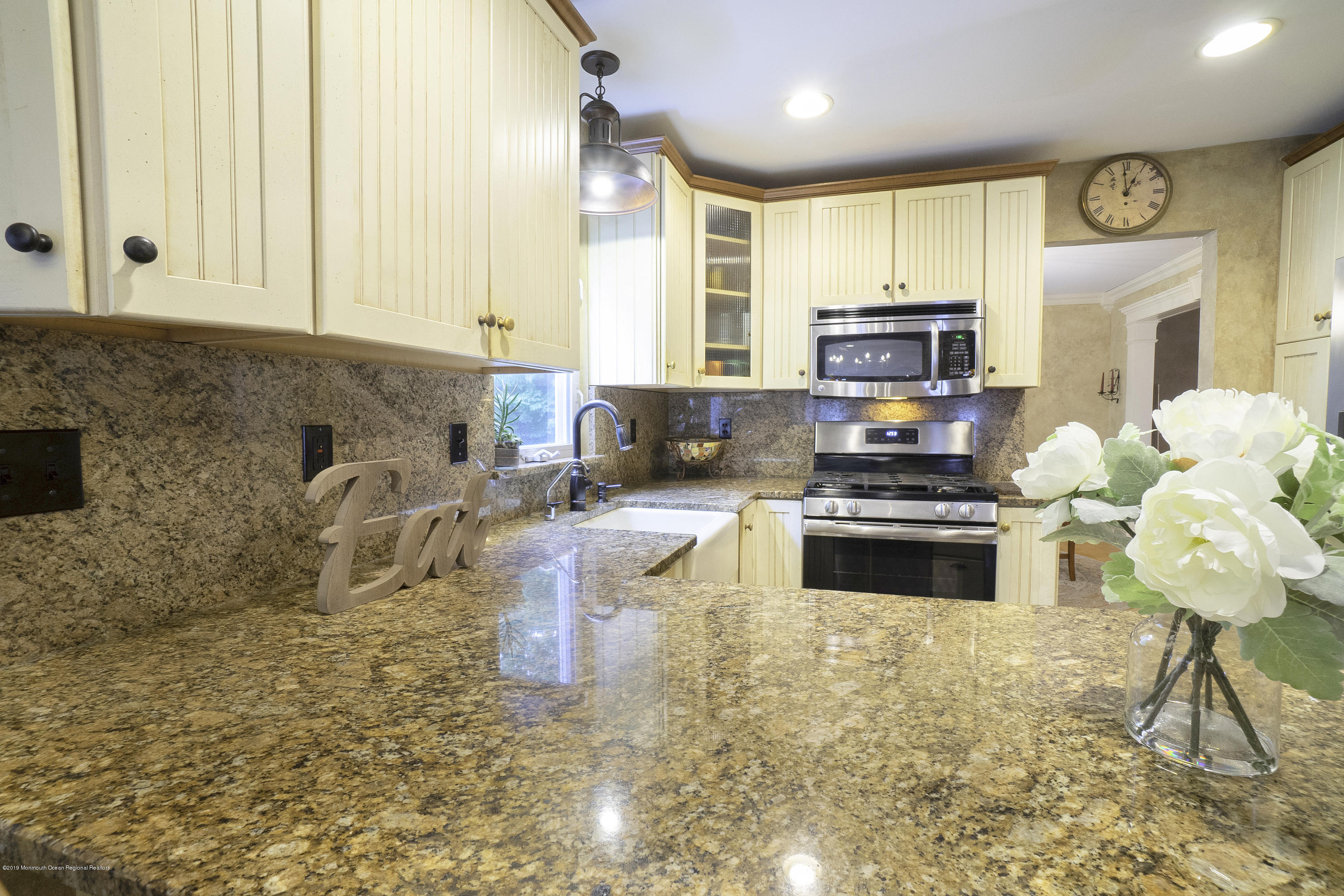 27 Derringer Drive Howell, NJ 07731 - Photo 4 of 26 Kitchen Detail