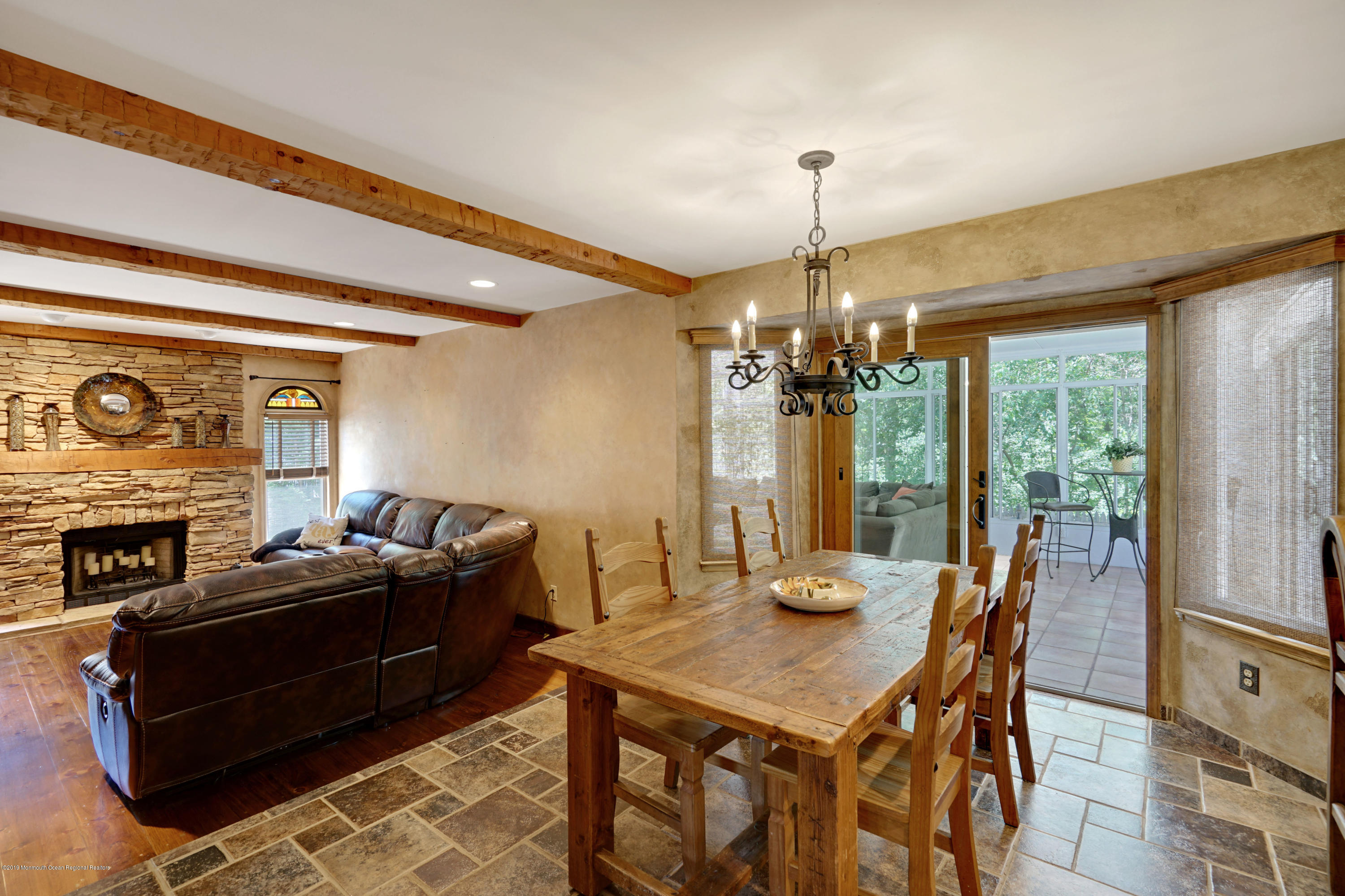 27 Derringer Drive Howell, NJ 07731 - Photo 5 of 26 Breakfast Room