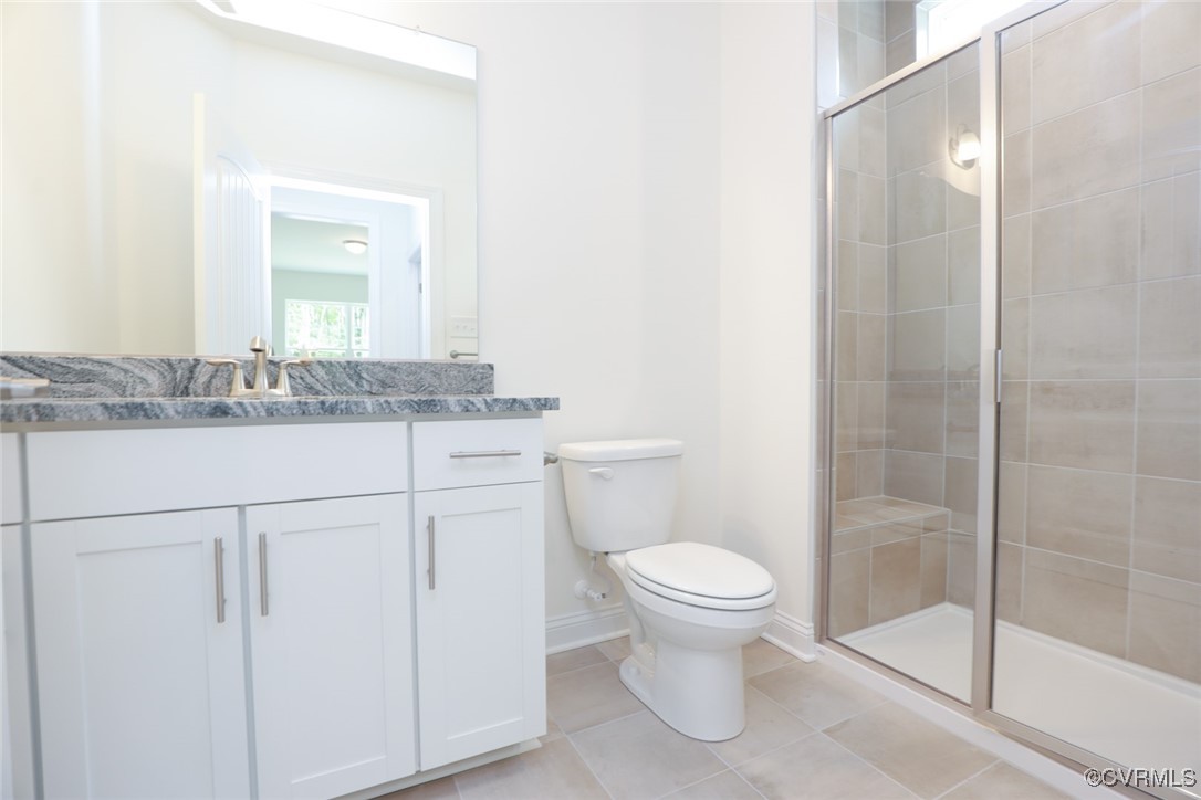 8512 Freebridge Road Chesterfield, VA 23832 - Photo 15 of 36 FIRST-FLOOR GUEST SUITE features a full bath with