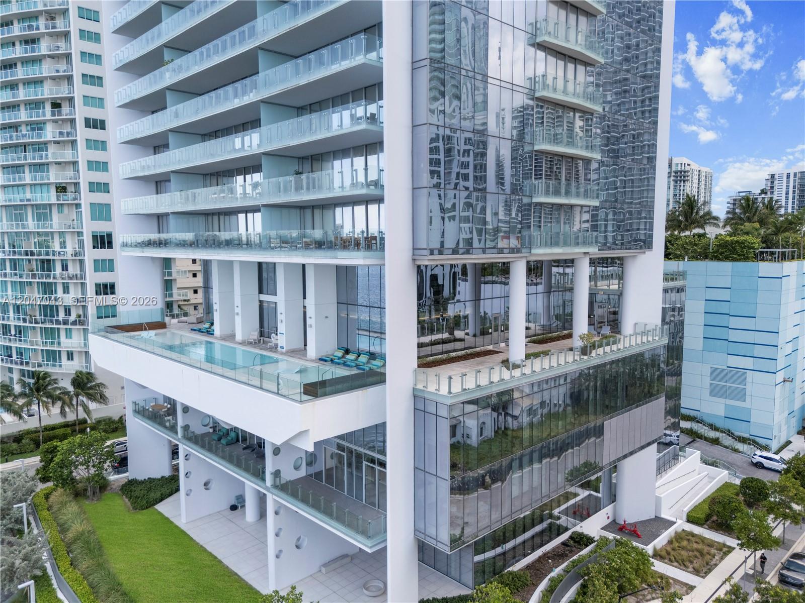 700 Northeast 26th Terrace, Unit 5006 Miami, FL 33137 - Photo 38 of 45