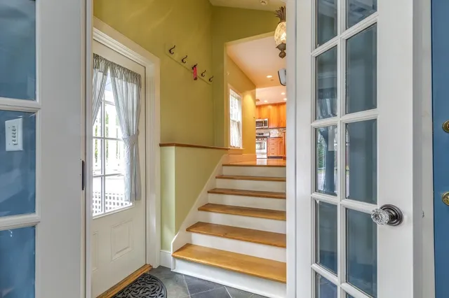 $545,000 | 255 River Road, Manchester, NH 03104