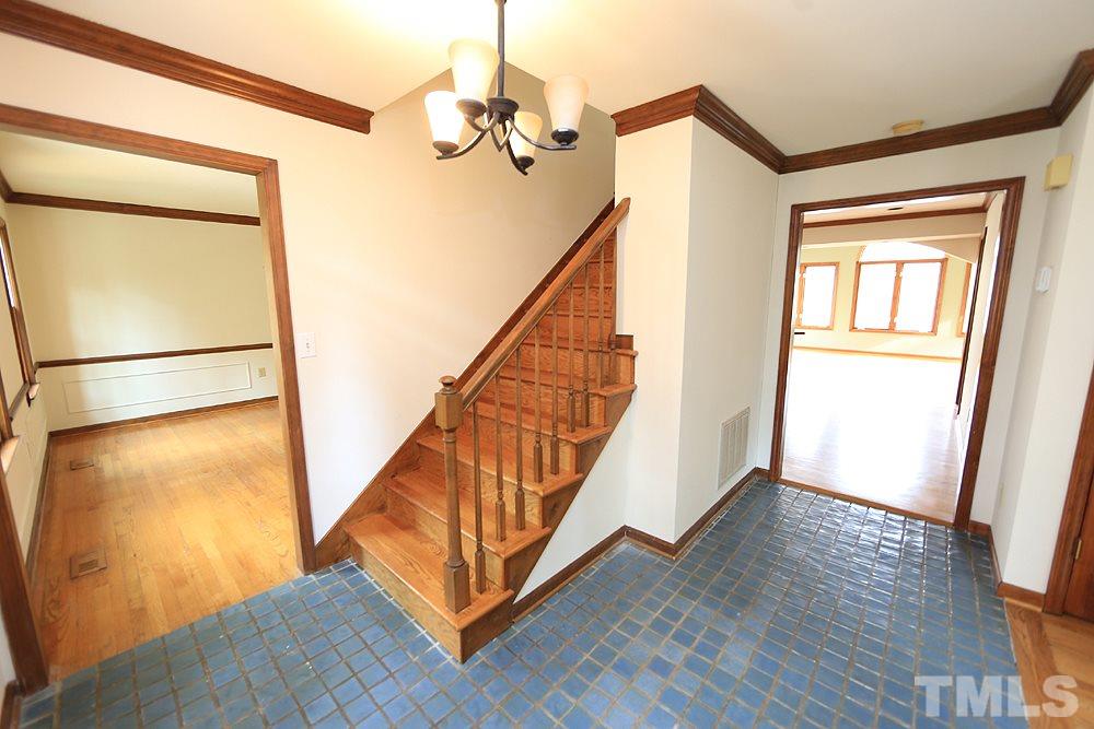 10104 East Roadstead Way Raleigh, NC 27613 - Photo 3 of 30