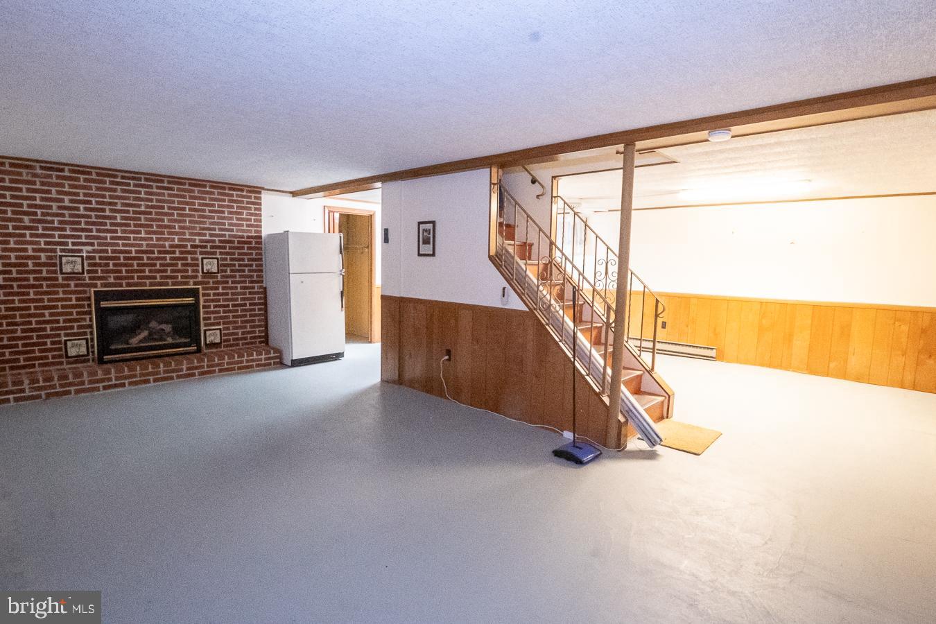 1514 Bahr Road Pottstown, PA 19464 - Photo 25 of 35 Basement Finished Side