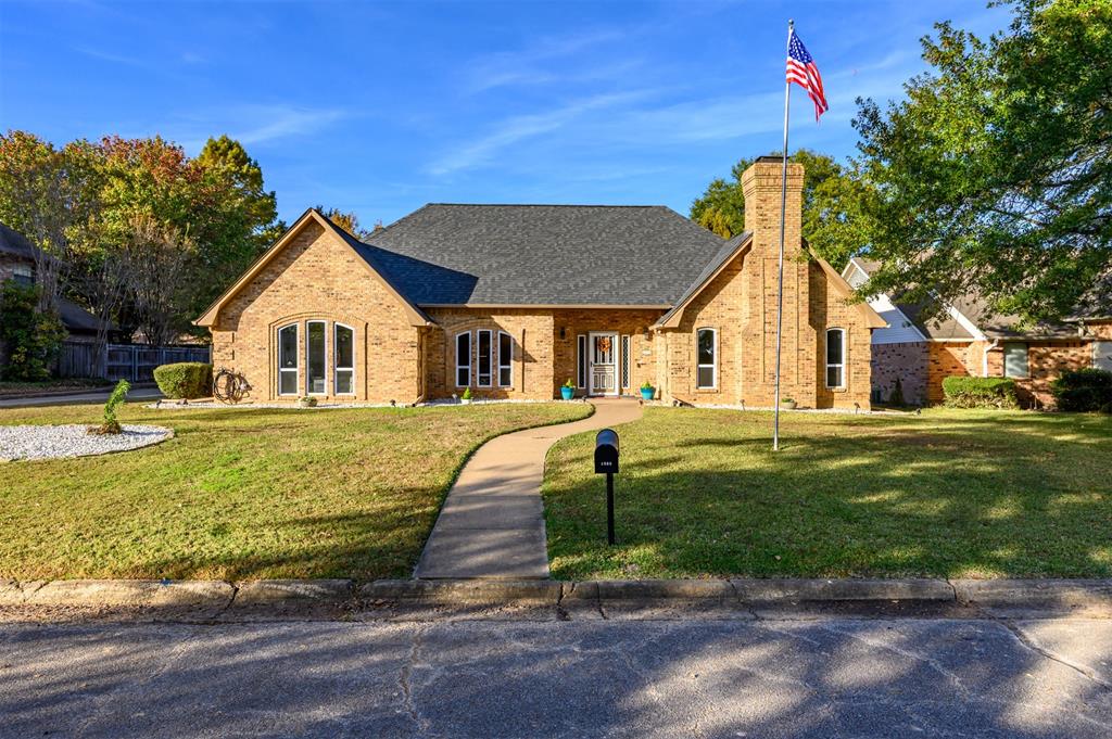 4115 Alpine Street Paris, TX 75462 - Photo 1 of 40 Welcome home to 4115 Alpine Dr!