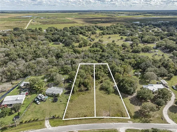$40,000 | 17510 Northwest 38th Avenue, Okeechobee, FL 34972