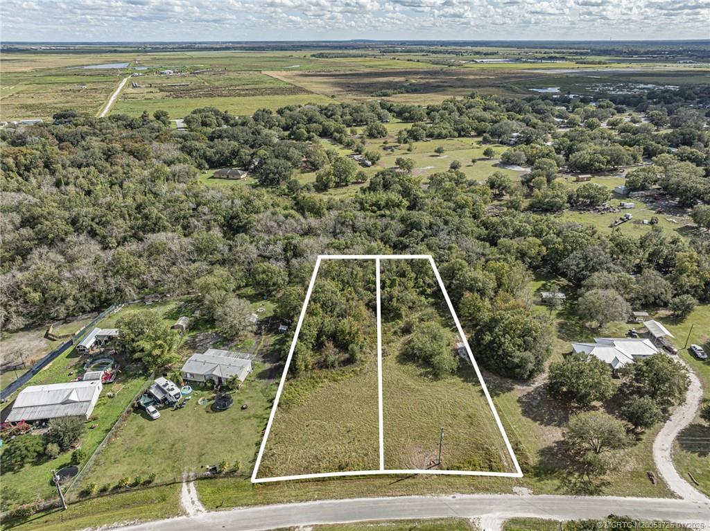 17510 Northwest 38th Avenue Okeechobee, FL 34972 - Photo 1 of 11