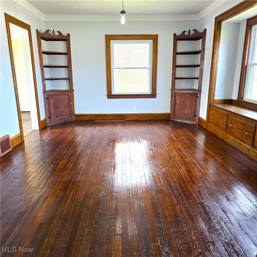 8626 Ridge Road North Royalton, OH 44133 - Photo 6 of 17 Gallery Image 6