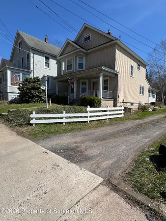 $224,500 | 54 1/2 Canaan Street, Carbondale, PA 18407